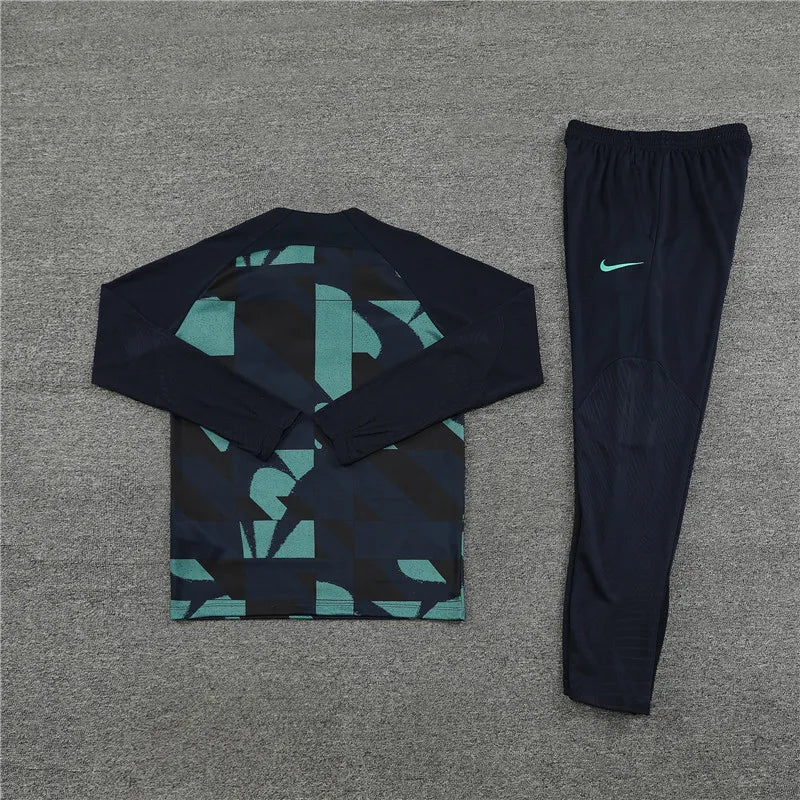 23-24 Barcelona Training Suit