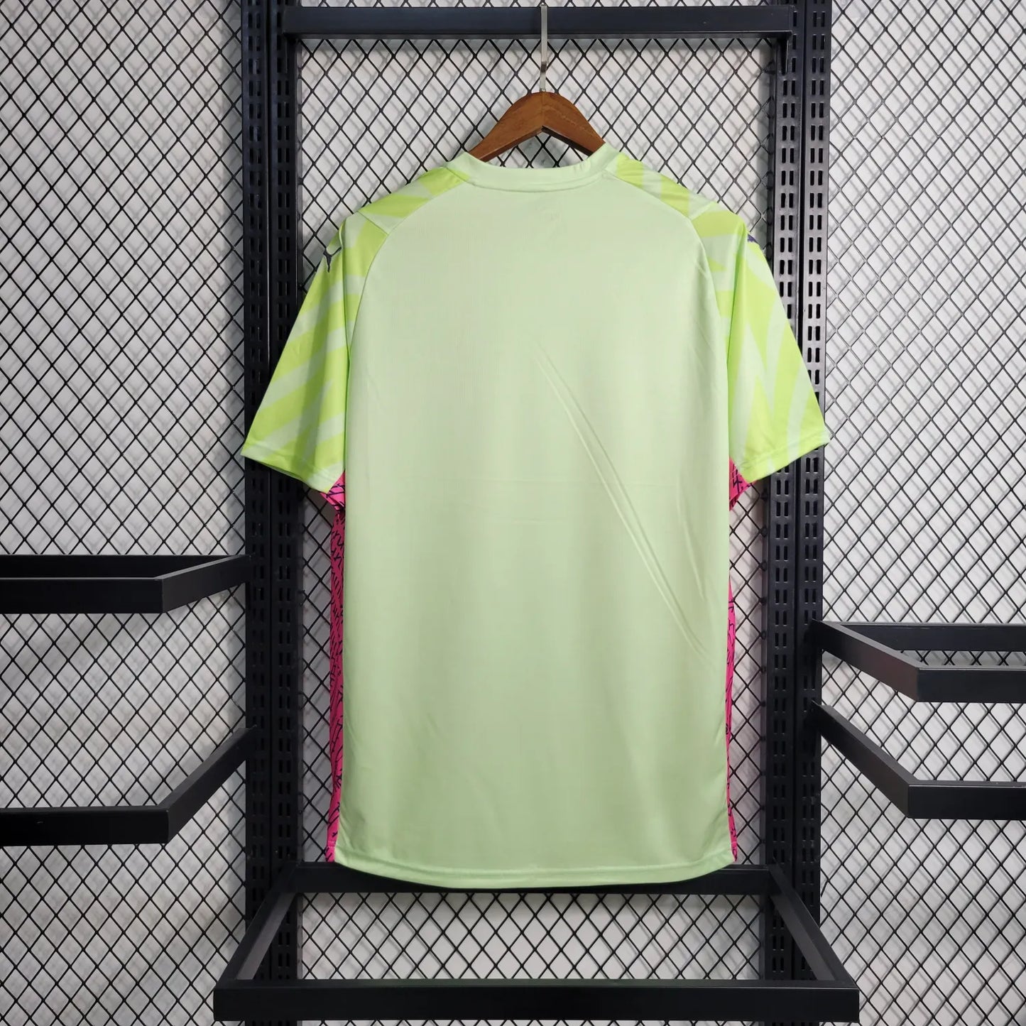 23-24 Manchester City Yellow Goal Keeper Fans Jersey