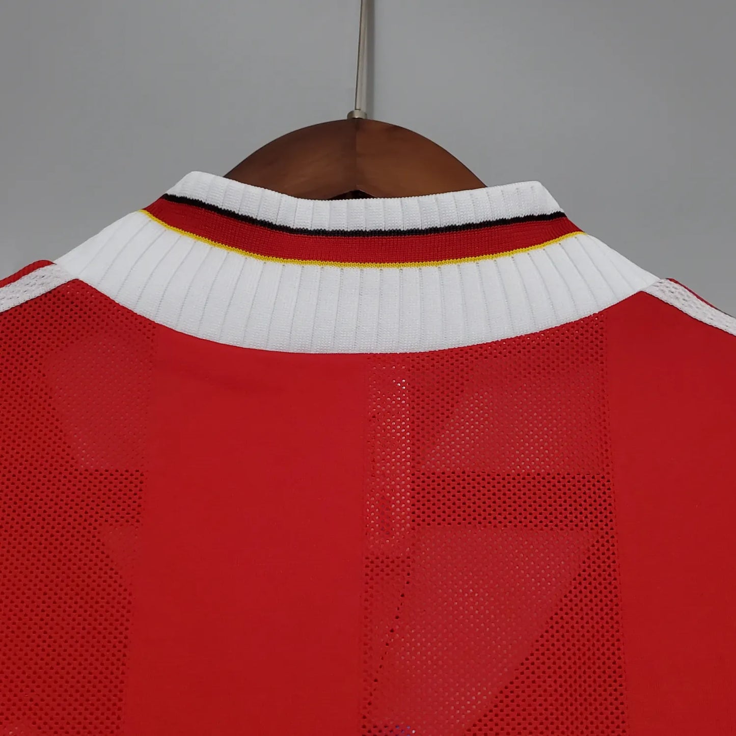 97-98 Liverpool Home Retro Jersey
