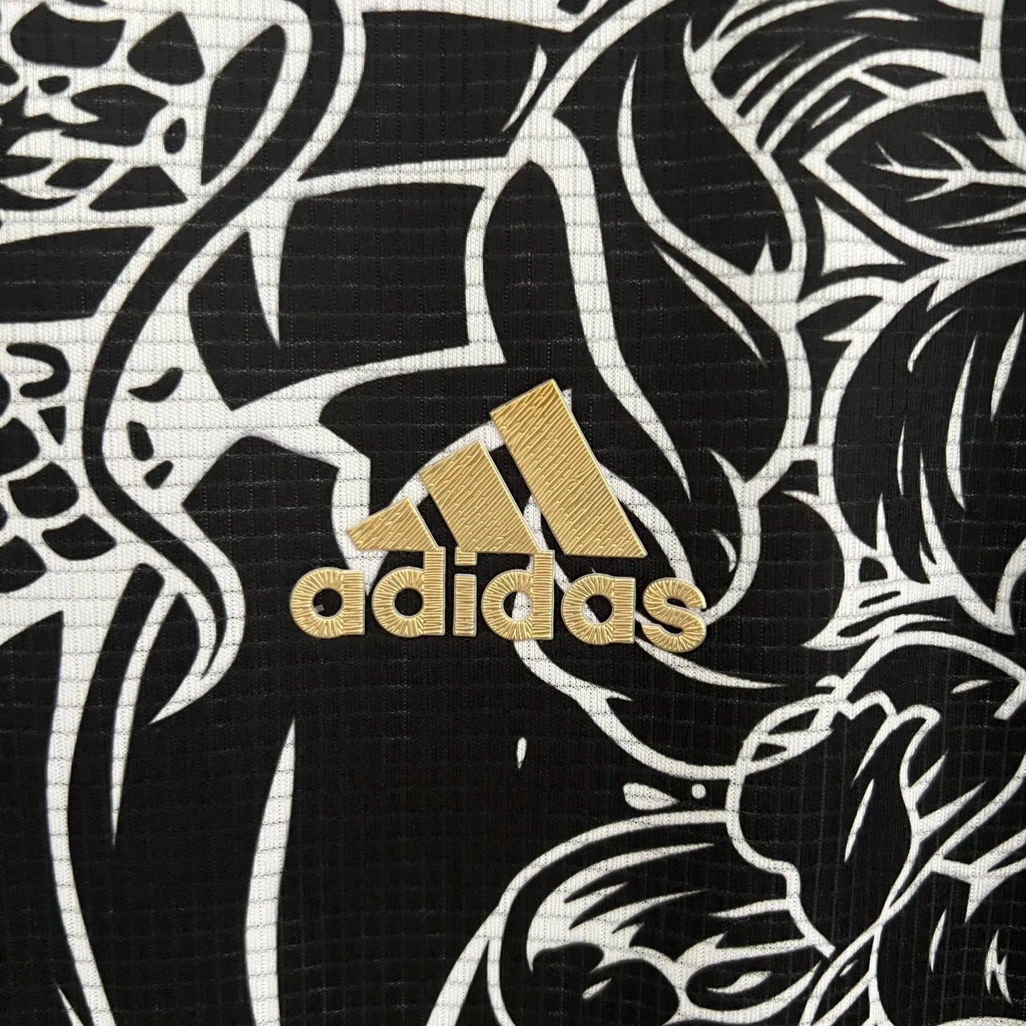 23-24 Real Madrid Special Fans Jersey