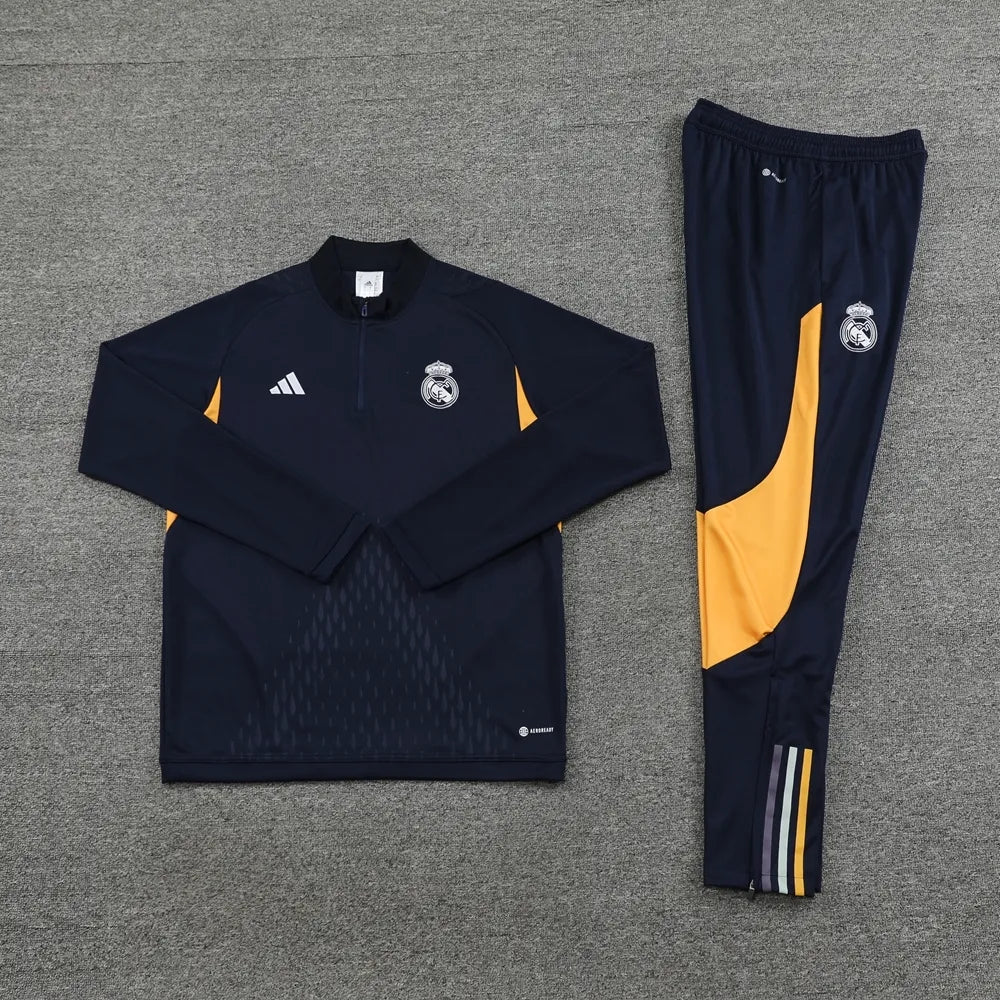 23-24 Manchester United Training Suit