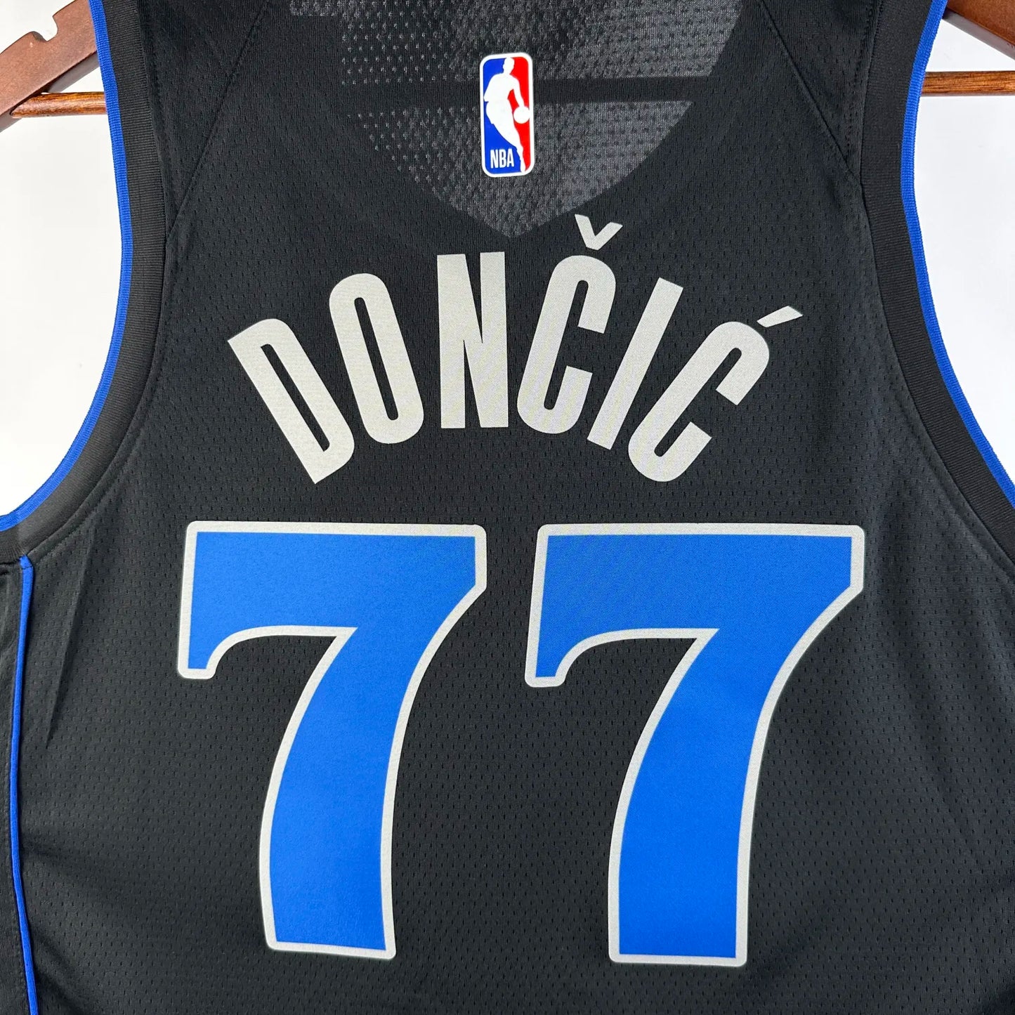 23-24 Dallas Mavericks City Edition Luka Don?i? #77 NBA Swingman Jersey