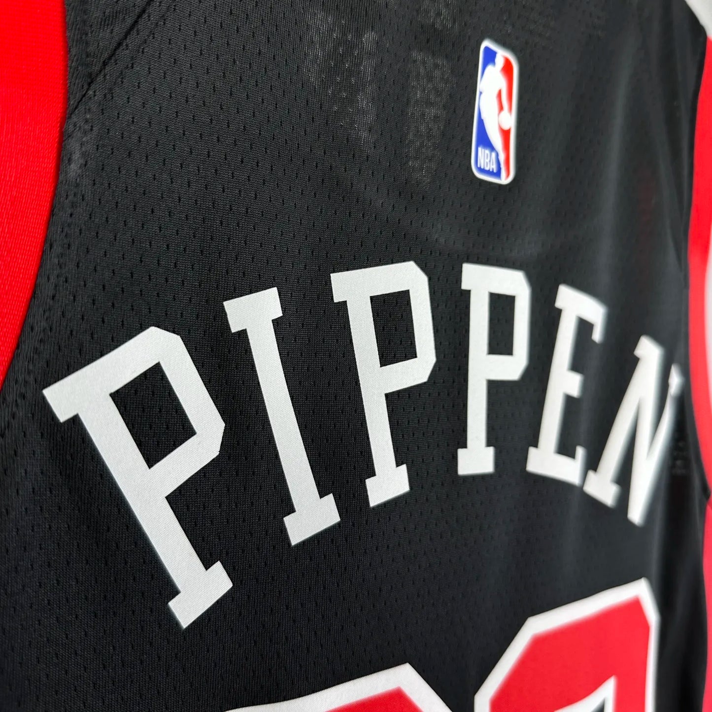 23-24 Chicago Bulls City Edition Scottie Pippen #33 Swingman NBA Jersey