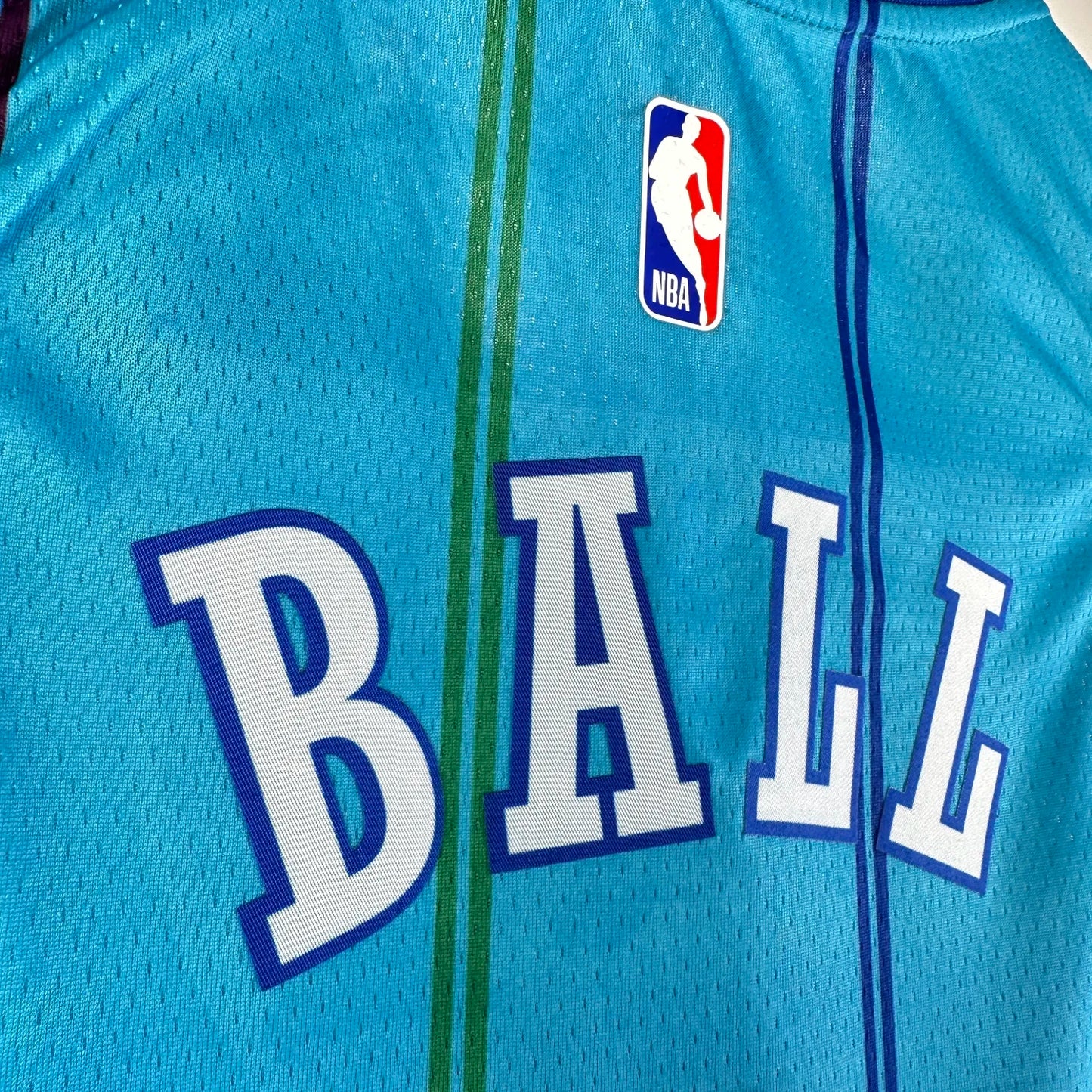 23-24 Charlotte Hornets Classic Edition LaMelo Ball #1 Swingman NBA Jersey