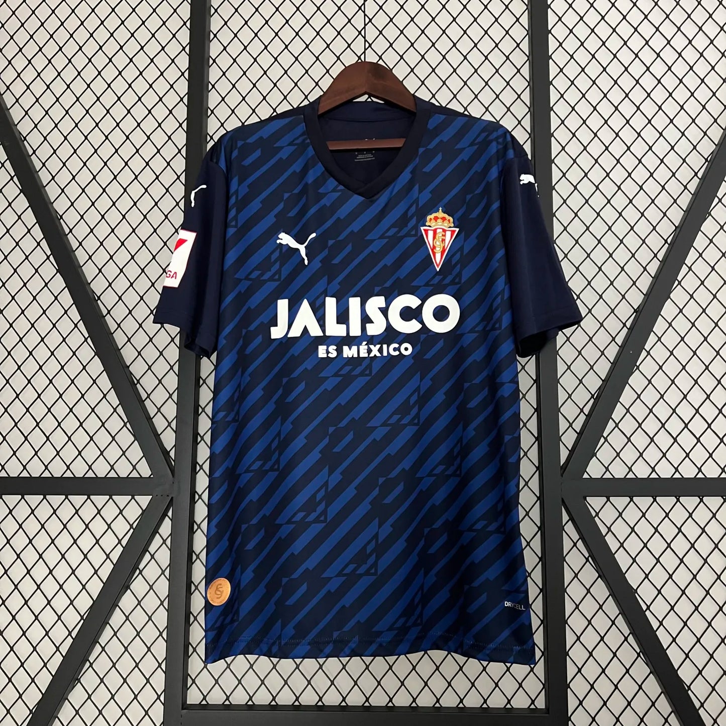 23-24 Newcastle United Training Suit