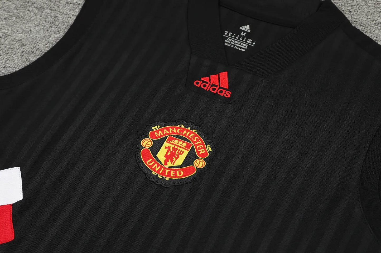23-24 Manchester United Training Vest Suit