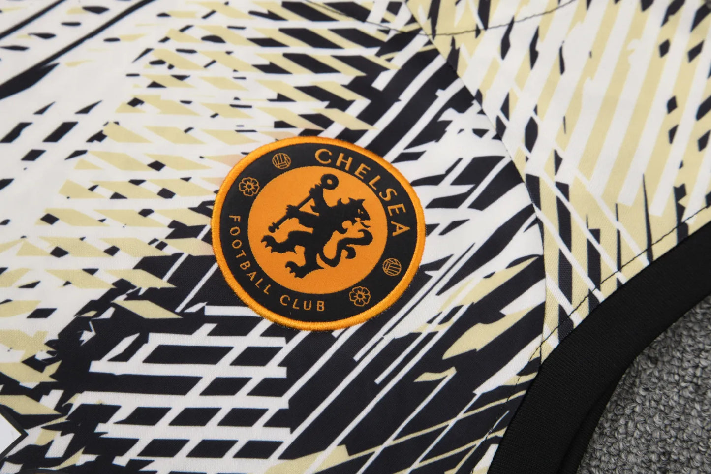 23-24 Chelsea Training Vest Suit