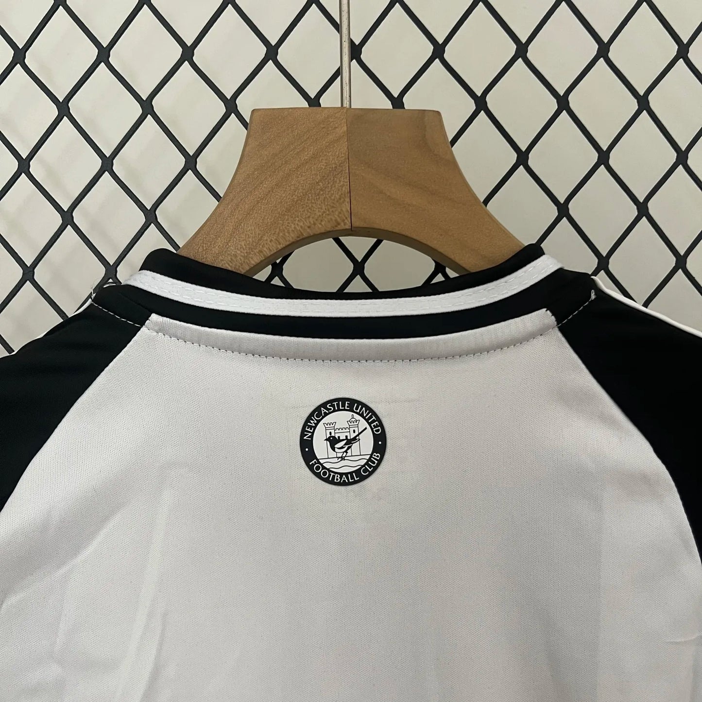 24-25 Newcastle United Home Kids Kit