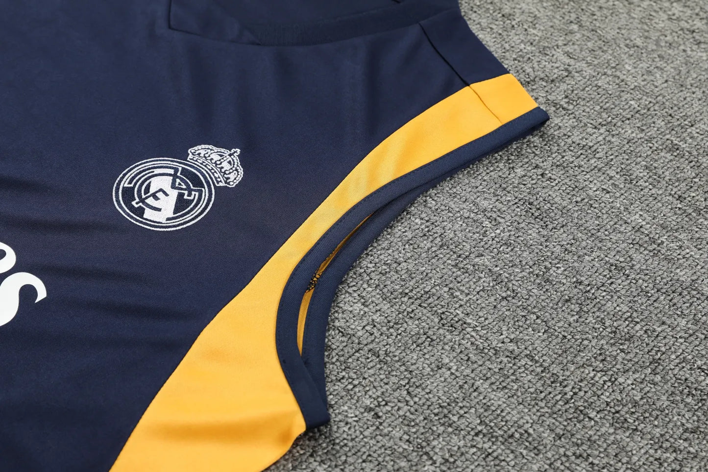 23-24 Real Madrid Training Vest Suit