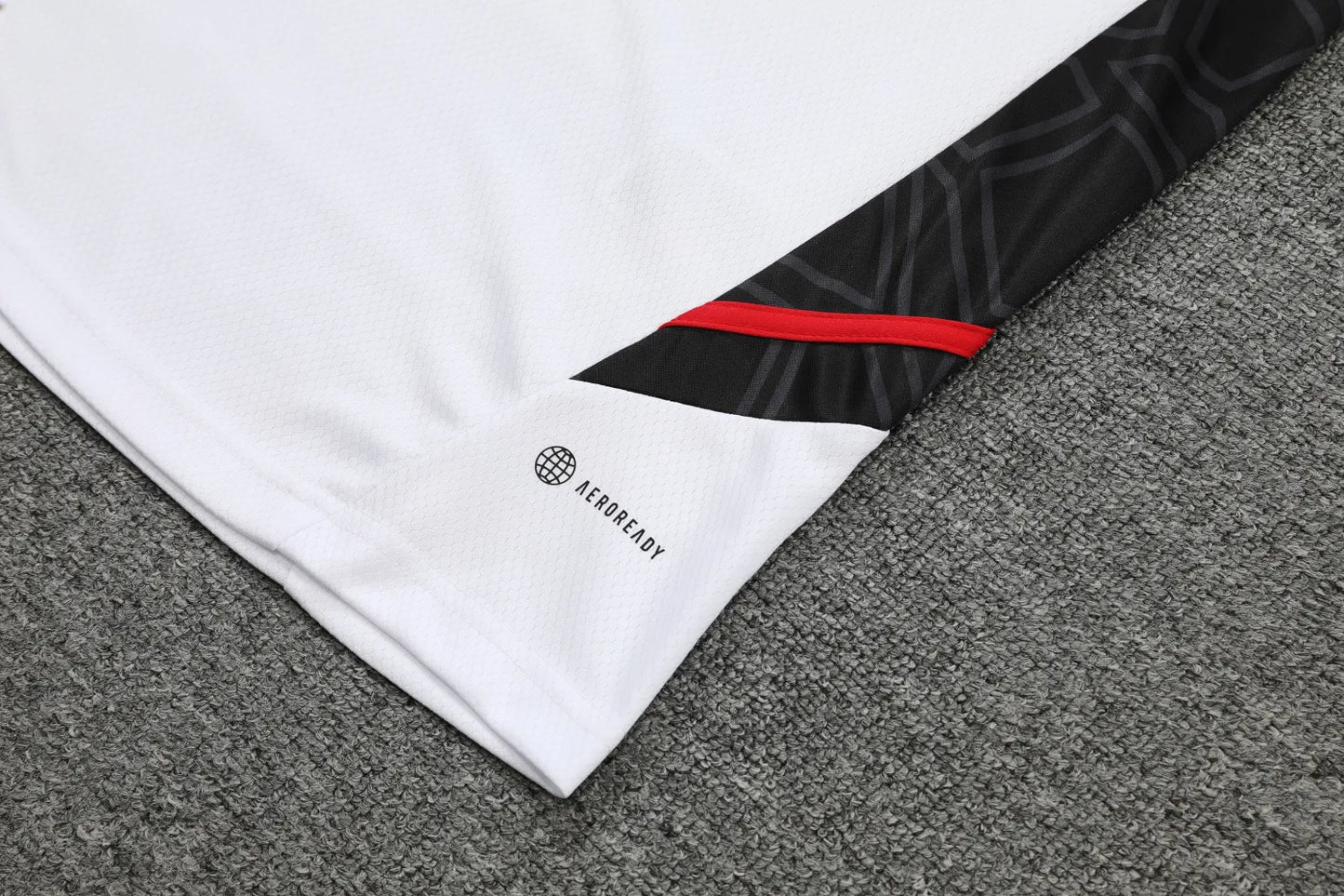 23-24 Bayern Munich Training Vest Suit