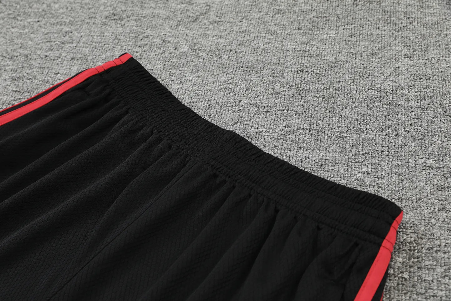 23-24 Bayern Munich Training Vest Suit