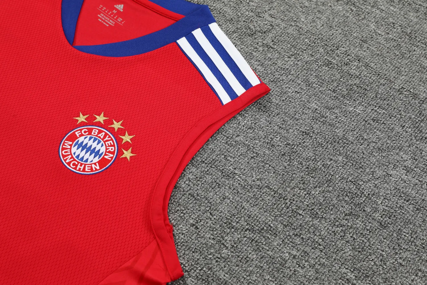 23-24 Bayern Munich Training Vest Suit