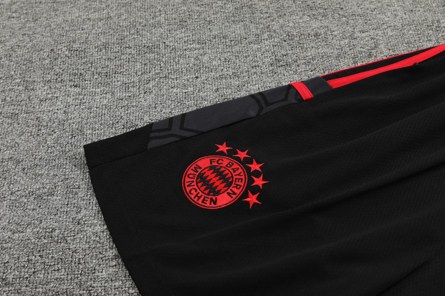 23-24 Bayern Munich Training Vest Suit