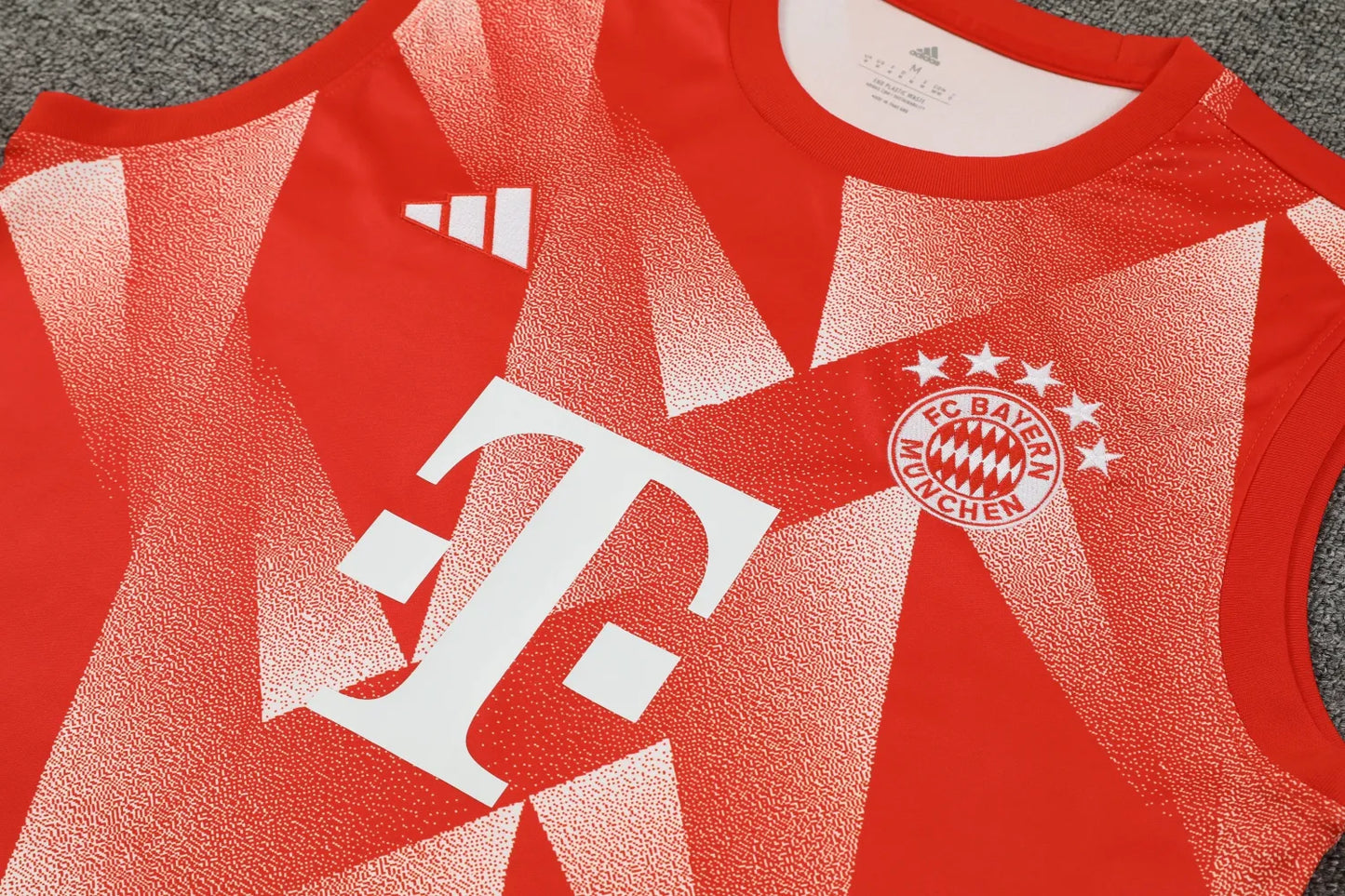 23-24 Bayern Munich Training Vest Suit