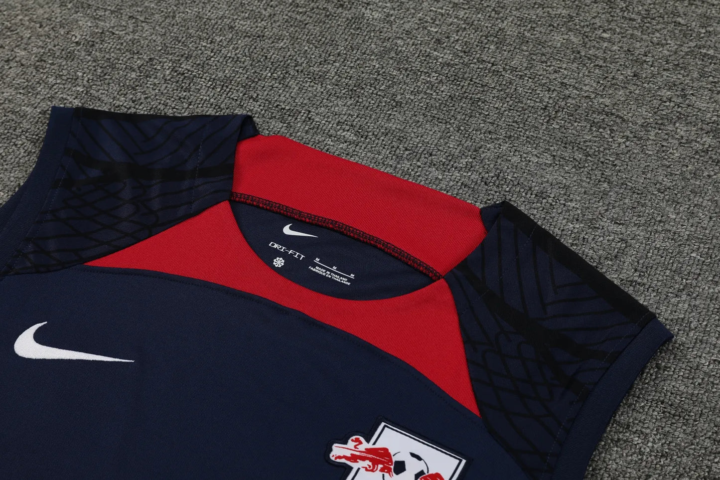 23-24 RB Leipzig Training Vest Suit