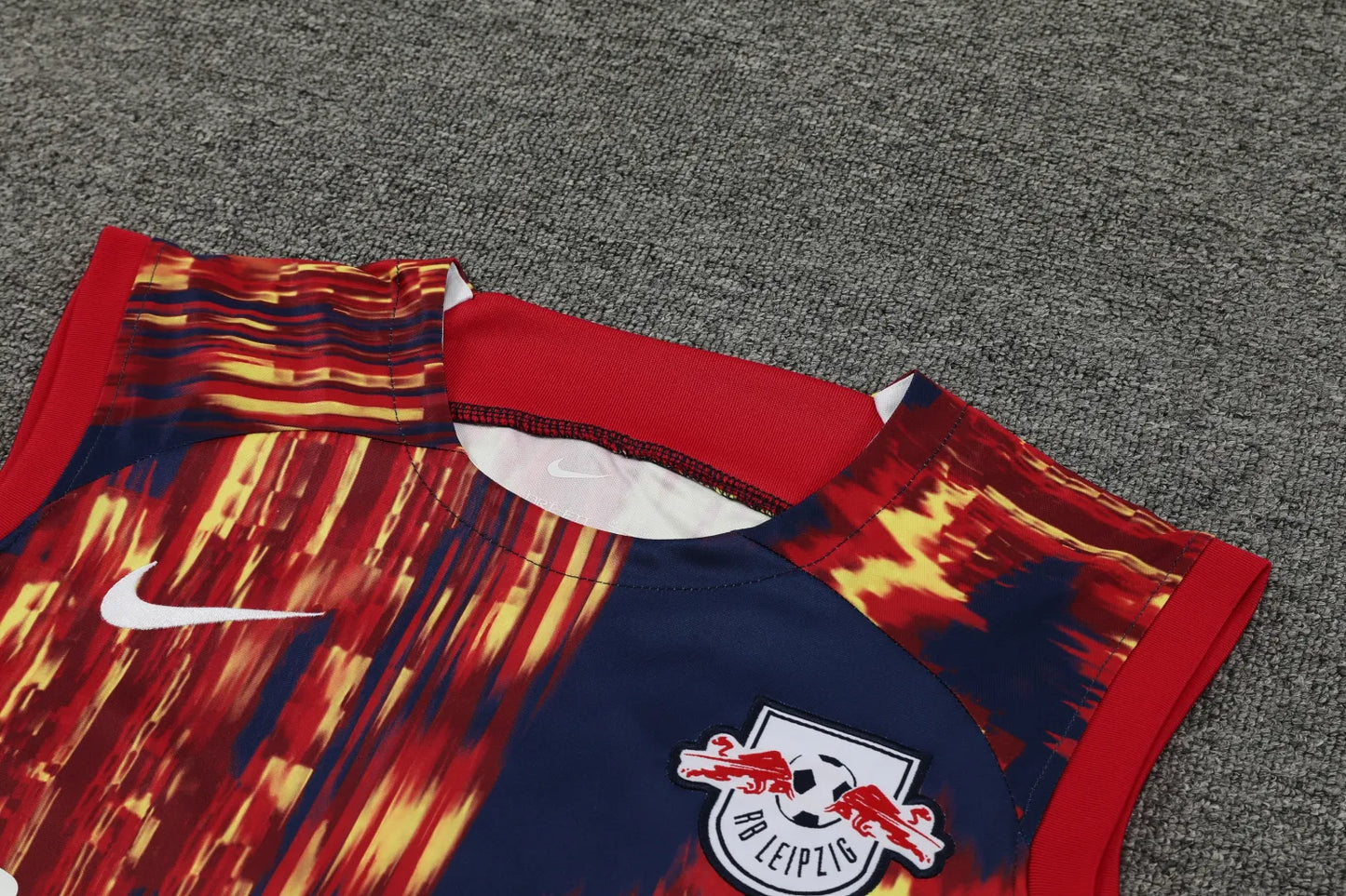 23-24 RB Leipzig Training Vest Suit