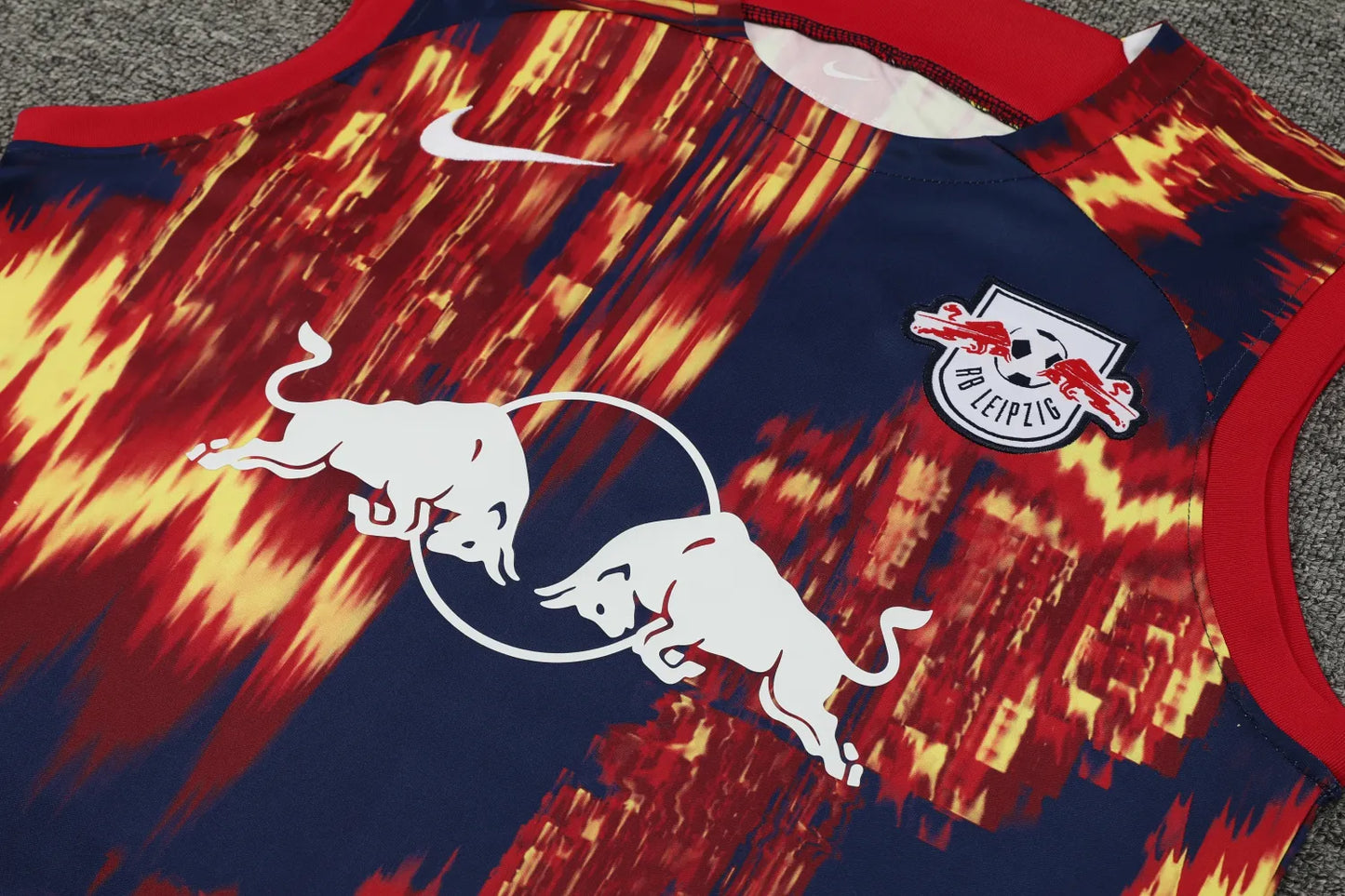23-24 RB Leipzig Training Vest Suit