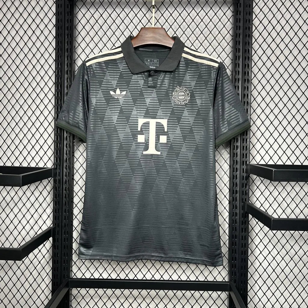24-25 Bayern Munich Special Fans Jersey