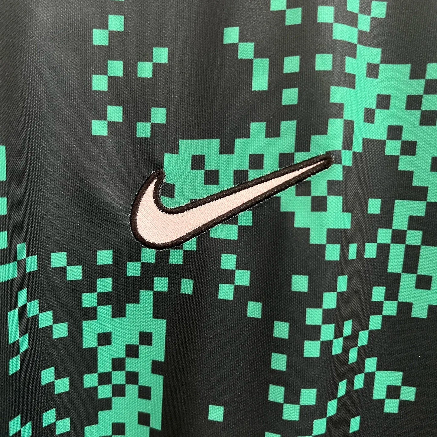 24-25 Sporting Training Jersey