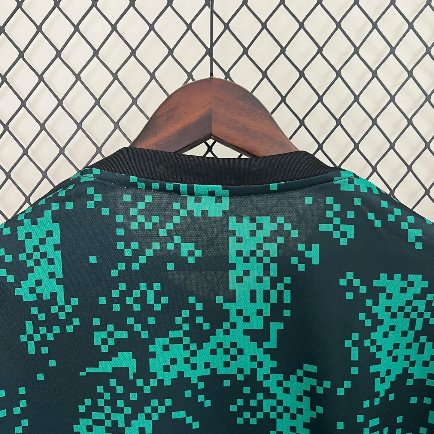 24-25 Sporting Training Jersey