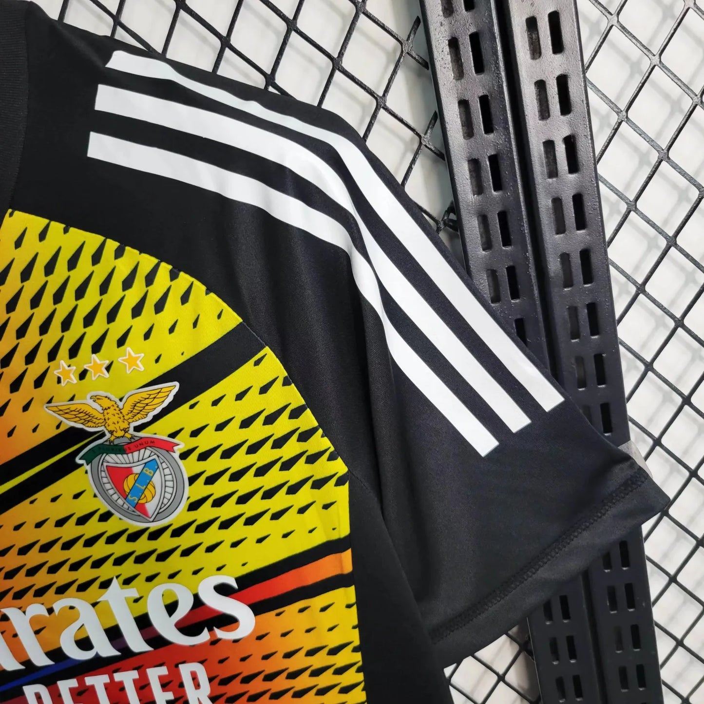 23-24 SL Benfica Training Fans Jersey