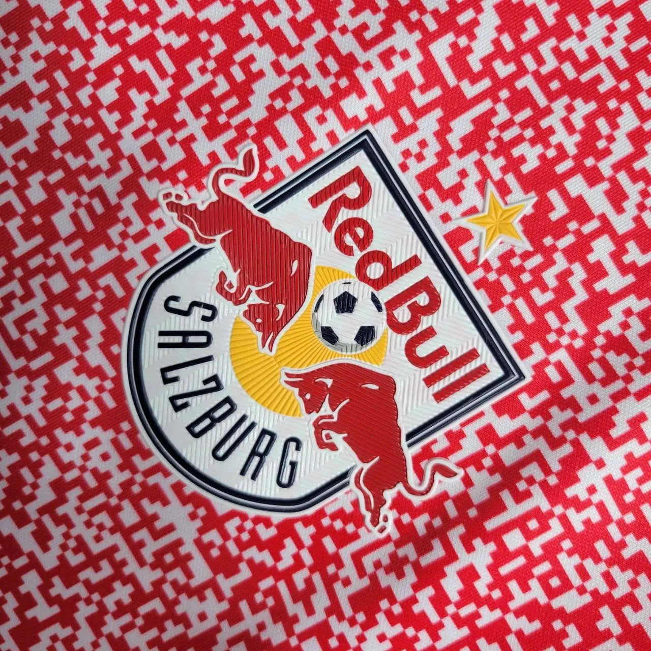 23-24 Red Bull Salzburg Training Fans Jersey