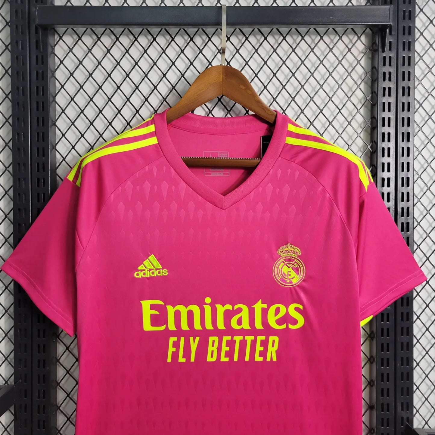 23-24 Real Madrid Goalkeeper Fans Jersey