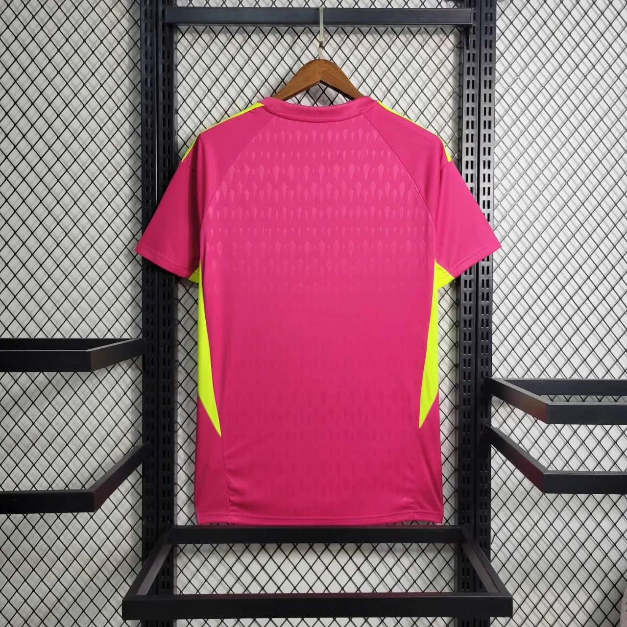 23-24 Real Madrid Goalkeeper Fans Jersey