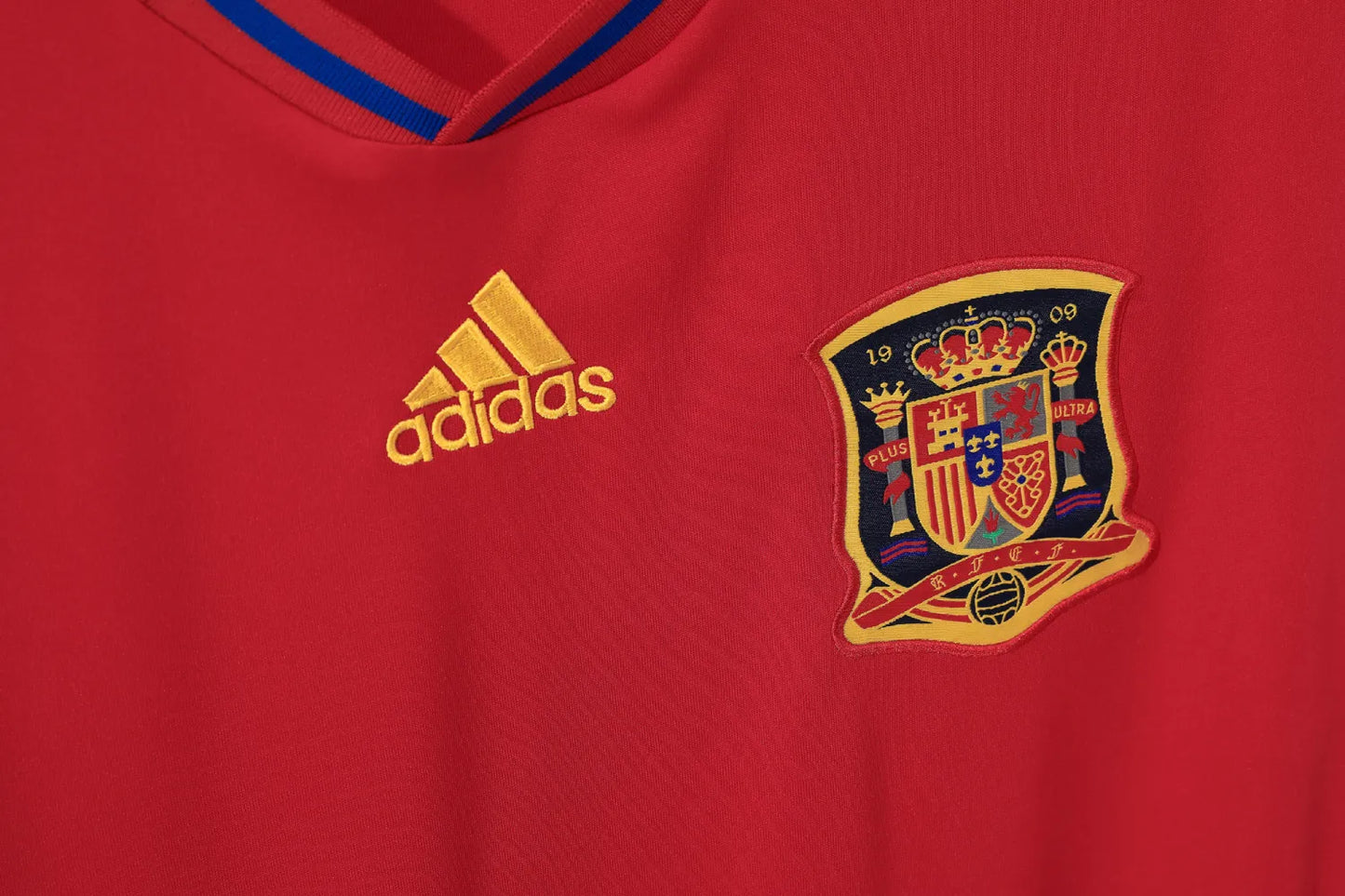 Spain Home Kit Retro 2010