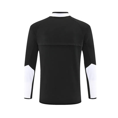 02-03 Manchester United Black Retro Training Suit - Top Only