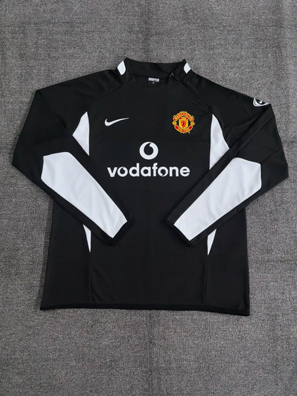 02-03 Manchester United Black Retro Training Suit - Top Only