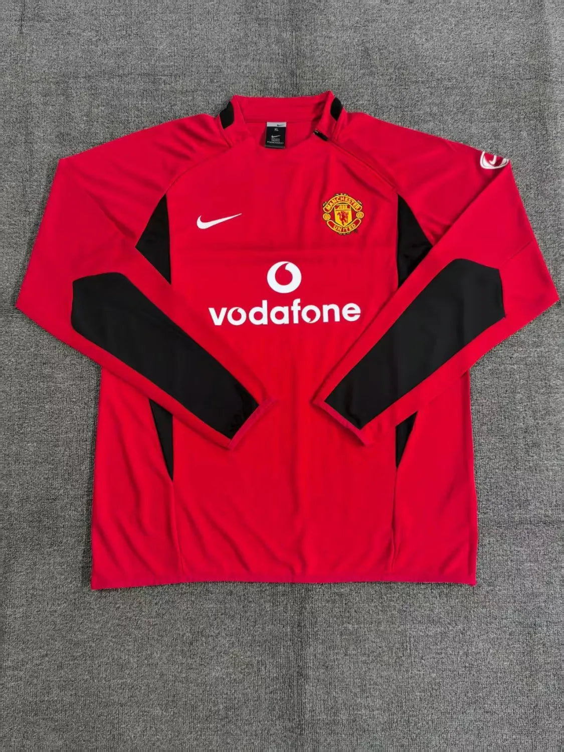 02-03 Manchester United Red Retro Training Suit - Top Only