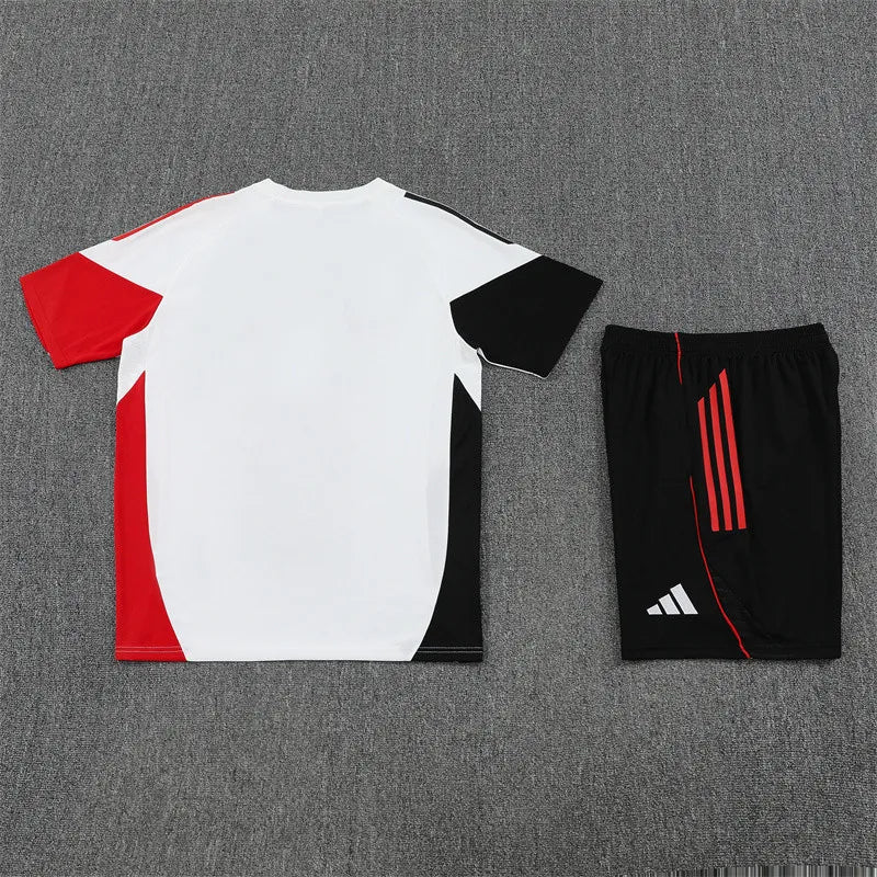 25-26 AX White Short Sleeve Training Suit