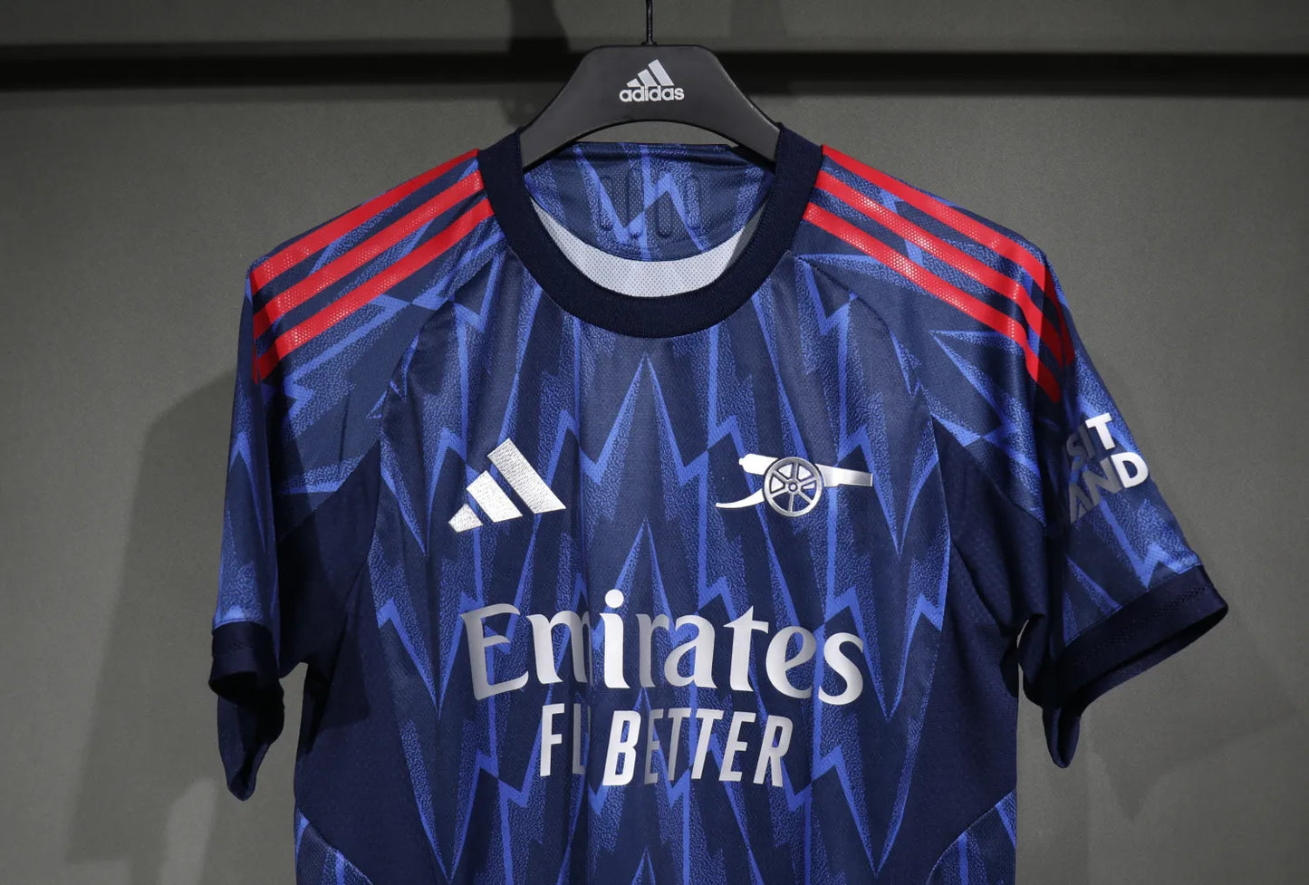 25-26 Arsenal Away Kit