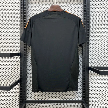 25-26 Arsenal Training Kit