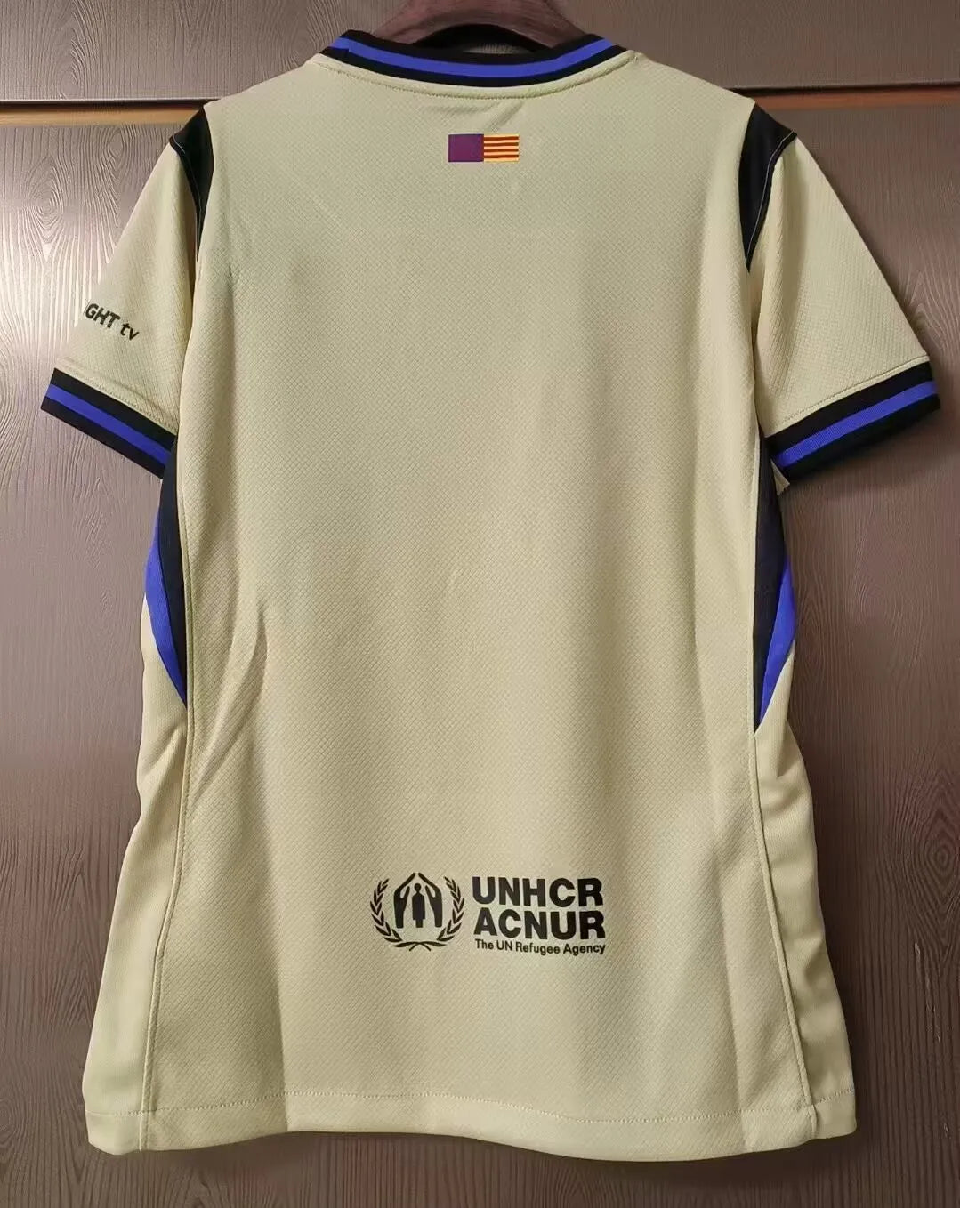 25-26 Barcelona Away Woman Kit