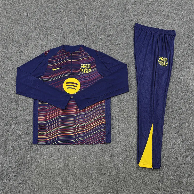 25-26 Barcelona Training Suit