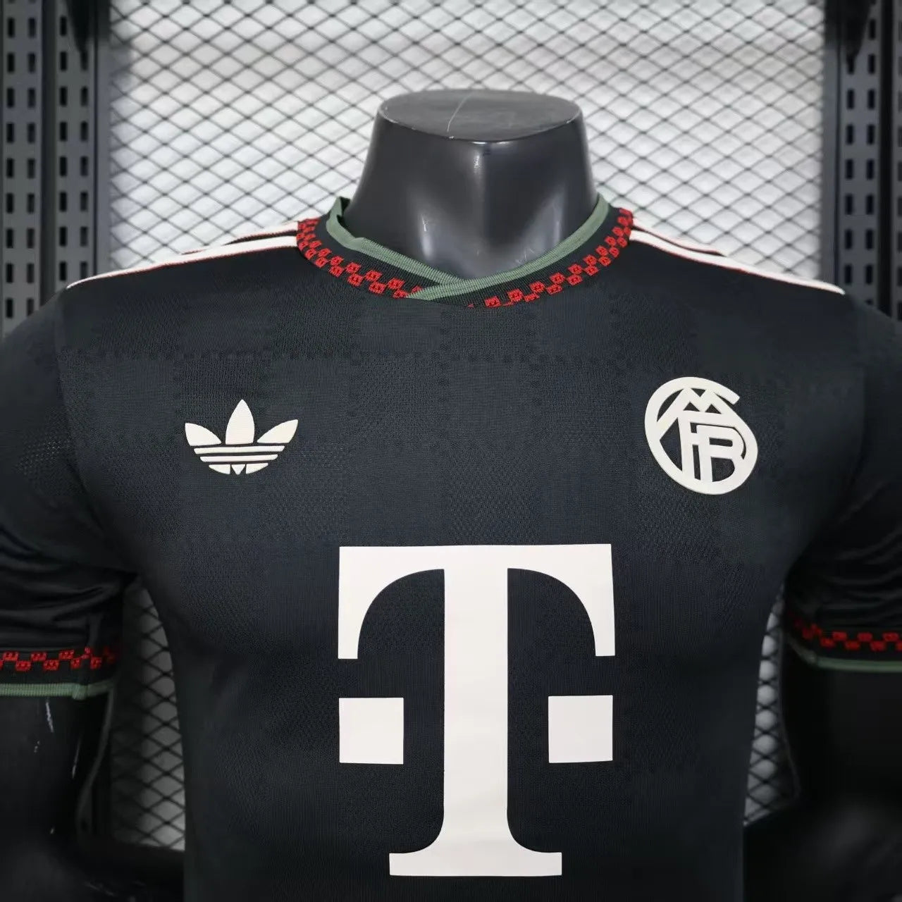 25-26 Bayern Munich Third Kit