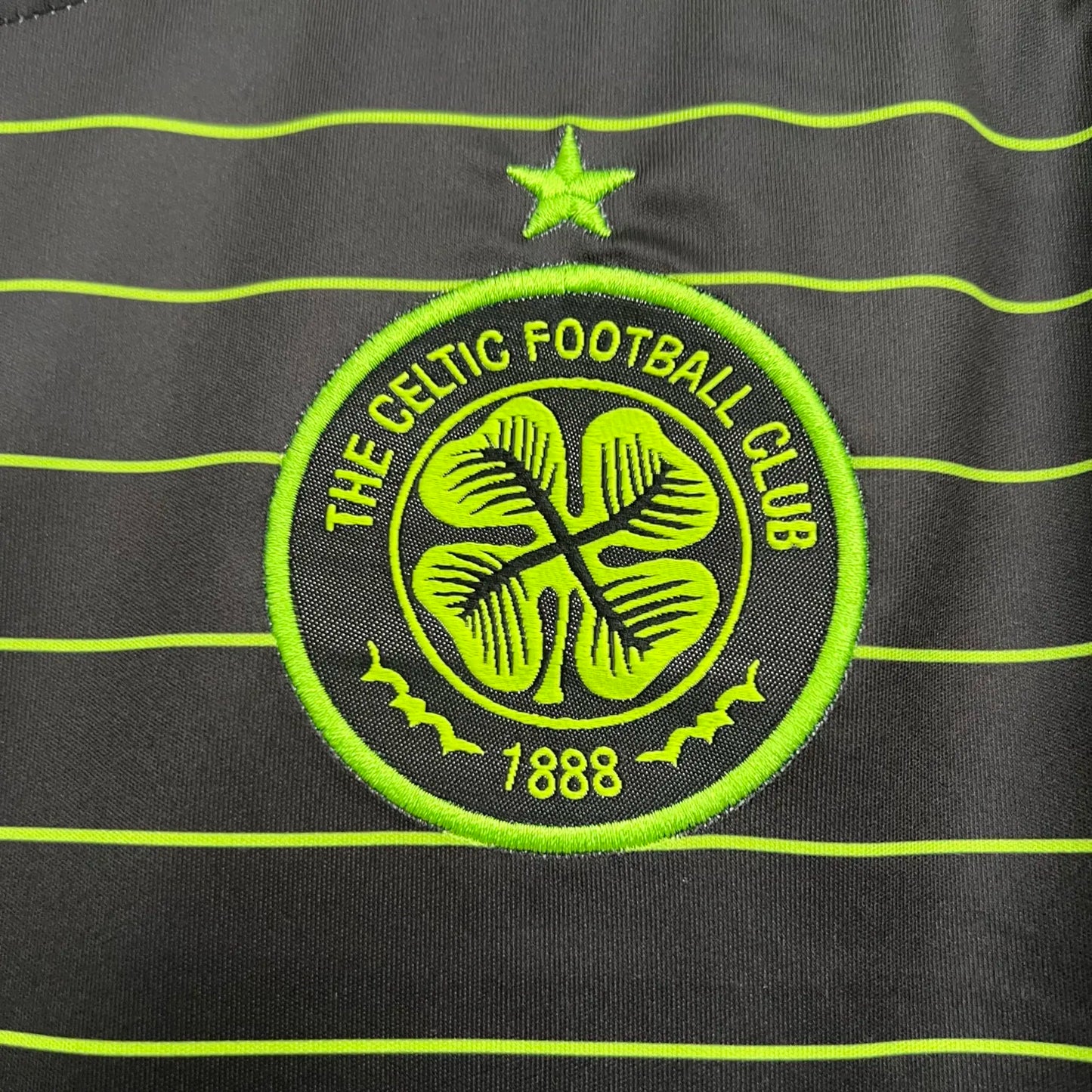25-26 Celtic Away Fans Kit