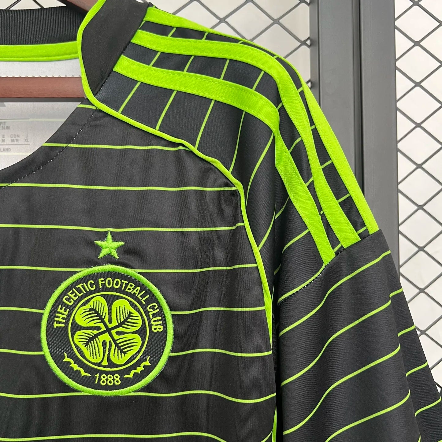 25-26 Celtic Away Fans Kit