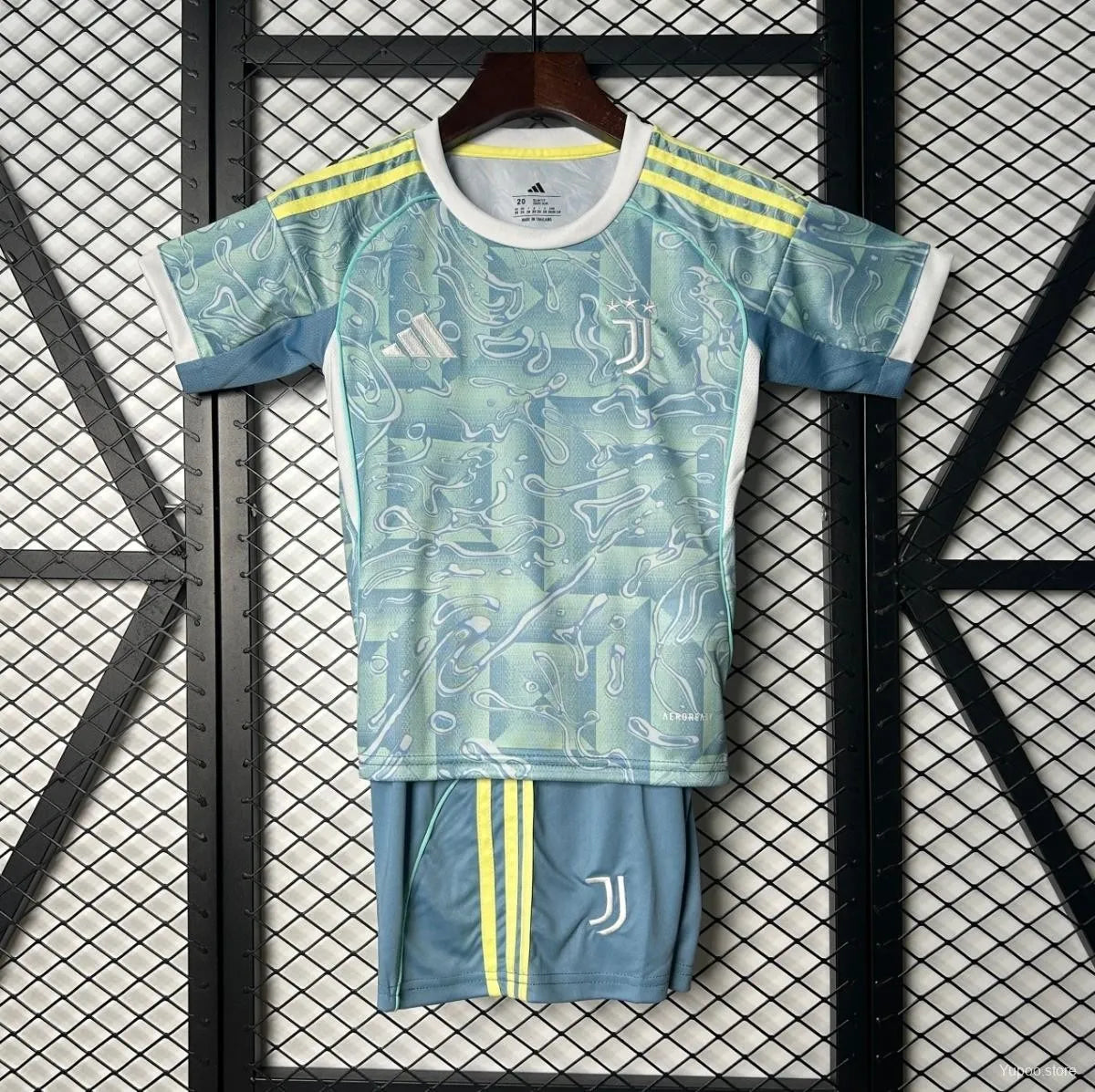 25-26 Juventus Away Kids Kit