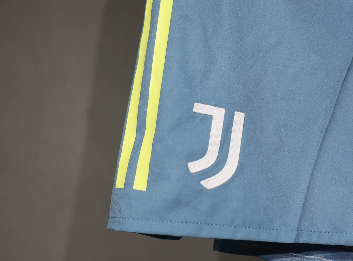 25-26 Juventus Away Shorts