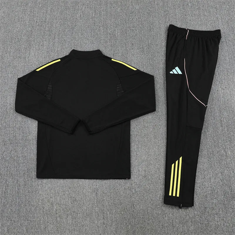 25-26 Juventus Black Training Suit