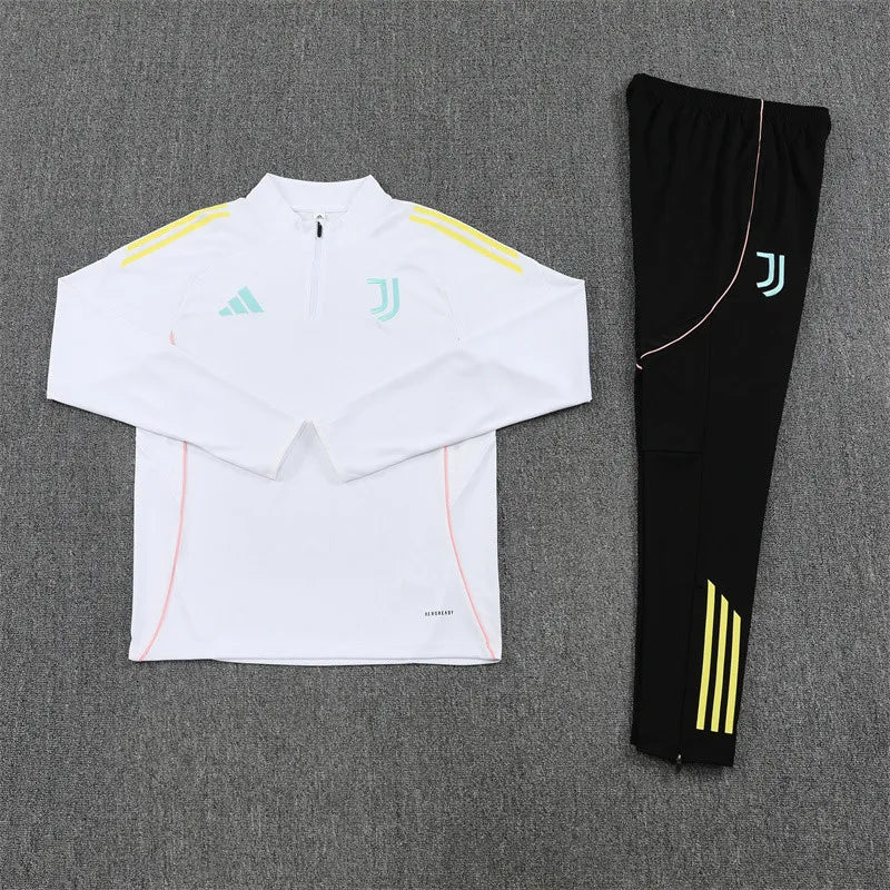 25-26 Juventus White Training Suit