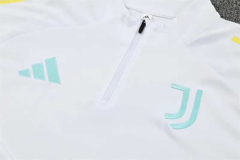 25-26 Juventus White Training Suit
