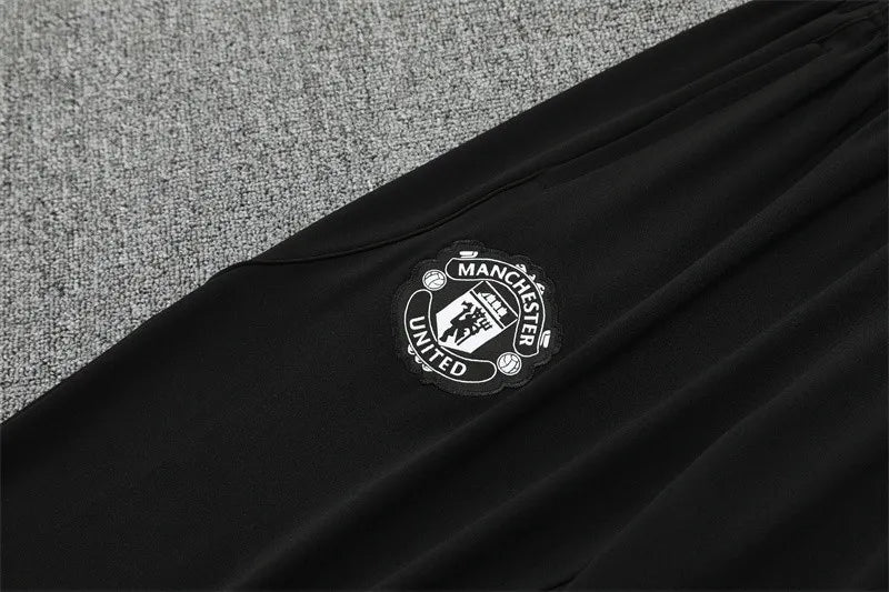 25-26 Manchester United Training Suit