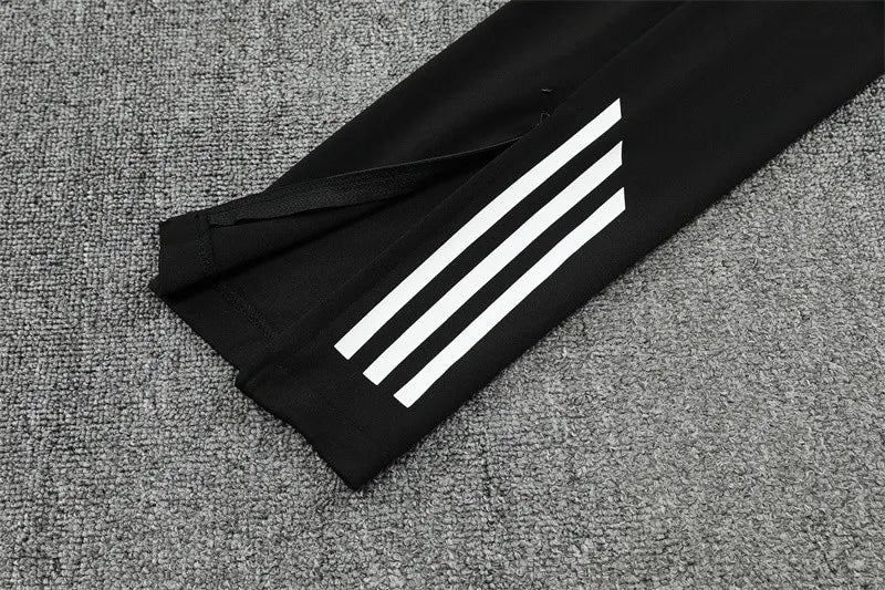 25-26 Manchester United Training Suit