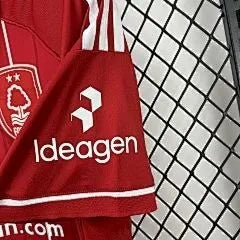25-26 Nottingham Forest Home Fans Kit