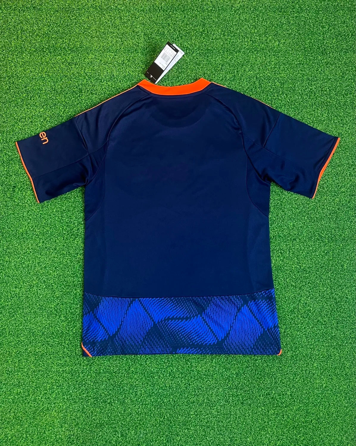 25-26 Nottingham Forest Third Fans Kit