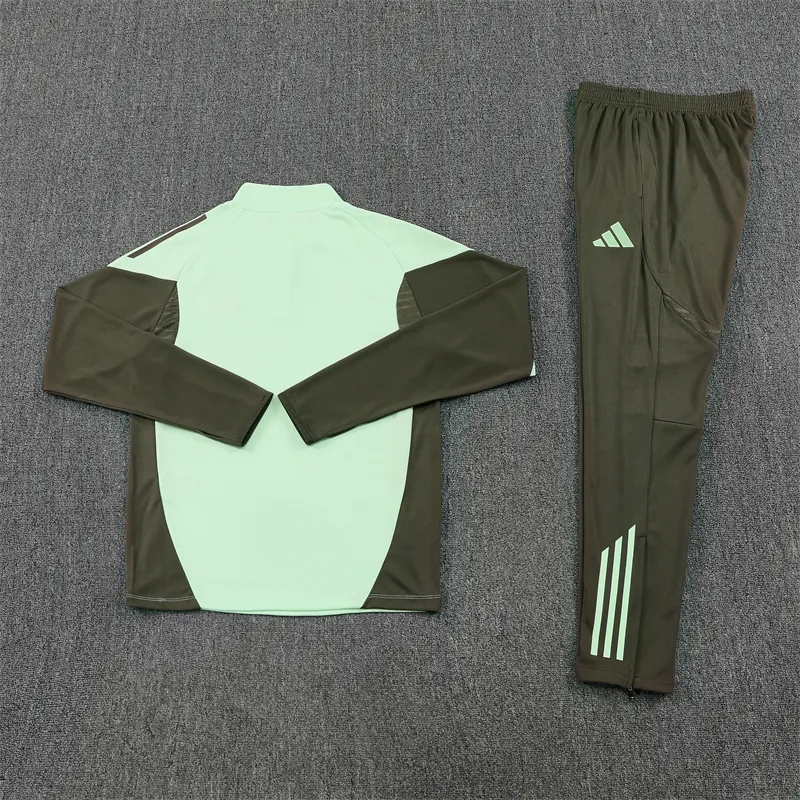 25-26 Real Madrid Training Suit